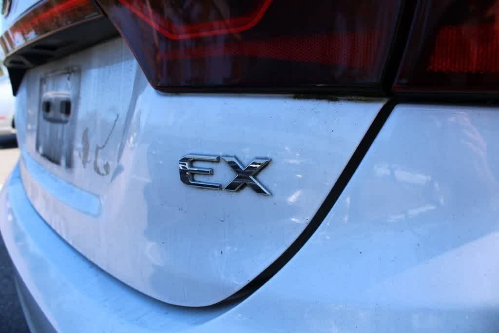 Thumbnail: 2019 Kia Forte - 5