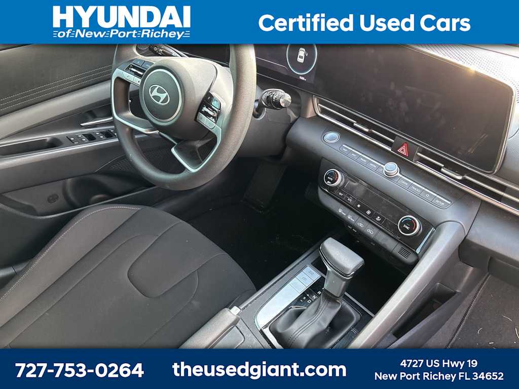 Thumbnail: 2024 Hyundai Elantra - 6