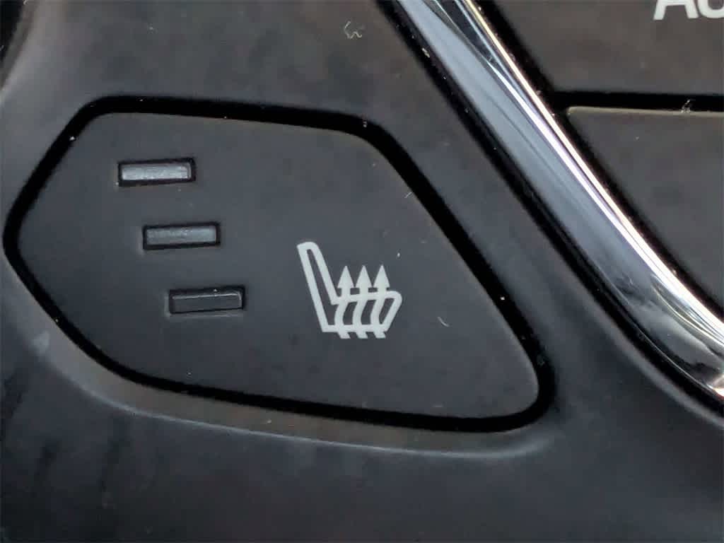 Thumbnail: 2019 Chevrolet Cruze - 23