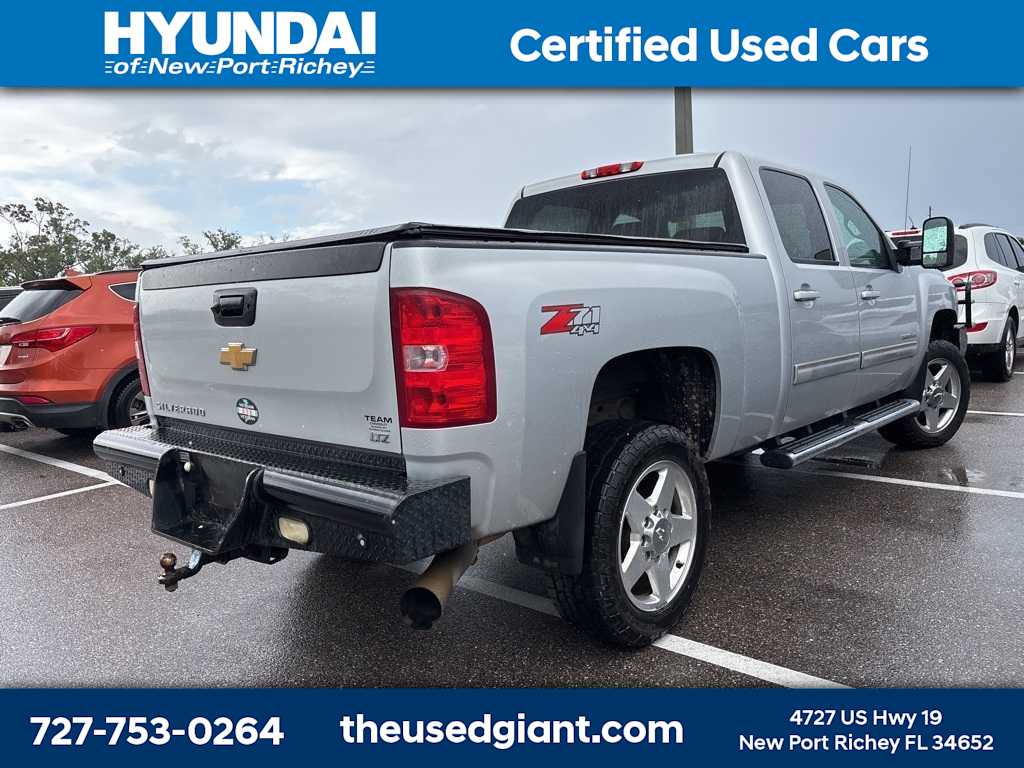 Thumbnail: 2012 Chevrolet Silverado 2500 - 3