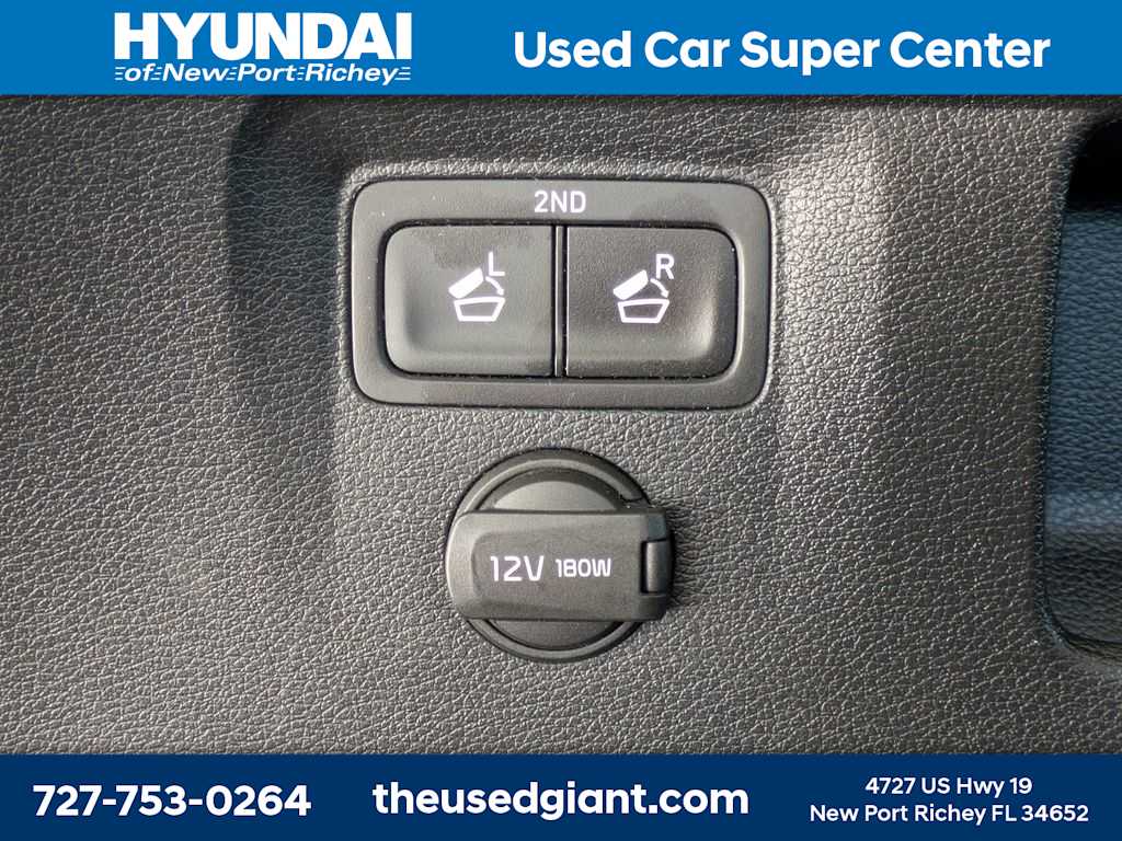 Thumbnail: 2020 Kia Telluride - 14