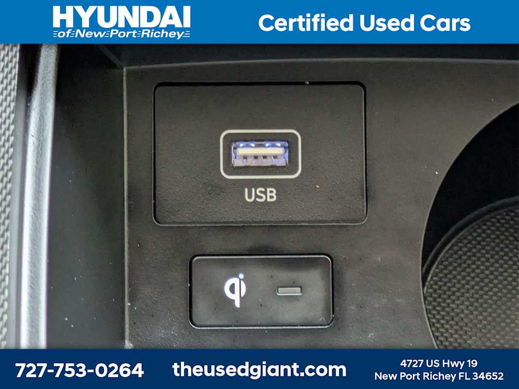 Thumbnail: 2023 Hyundai Santa Fe - 30