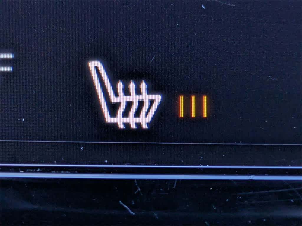 Thumbnail: 2016 Volvo XC90 - 30