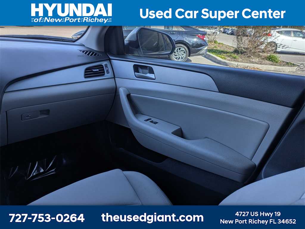 Thumbnail: 2018 Hyundai Sonata - 17