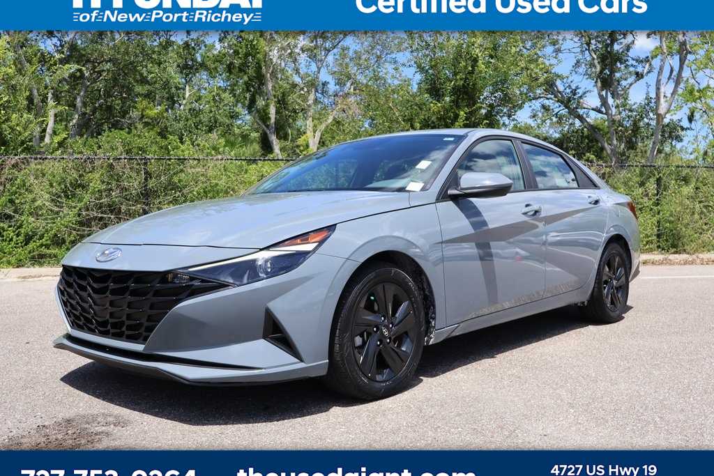 2023 Hyundai Elantra SEL Hero Image
