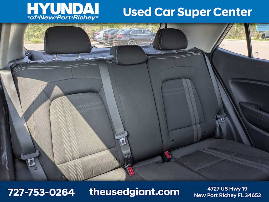 Thumbnail: 2022 Hyundai Venue - 8