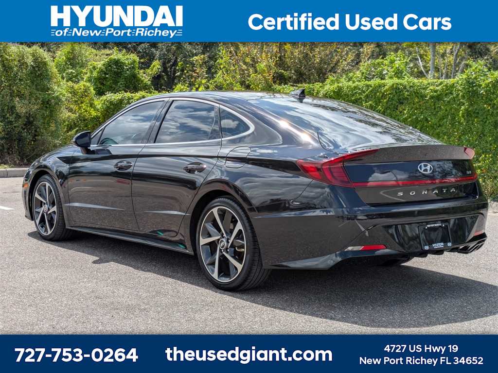 Thumbnail: 2023 Hyundai Sonata - 3