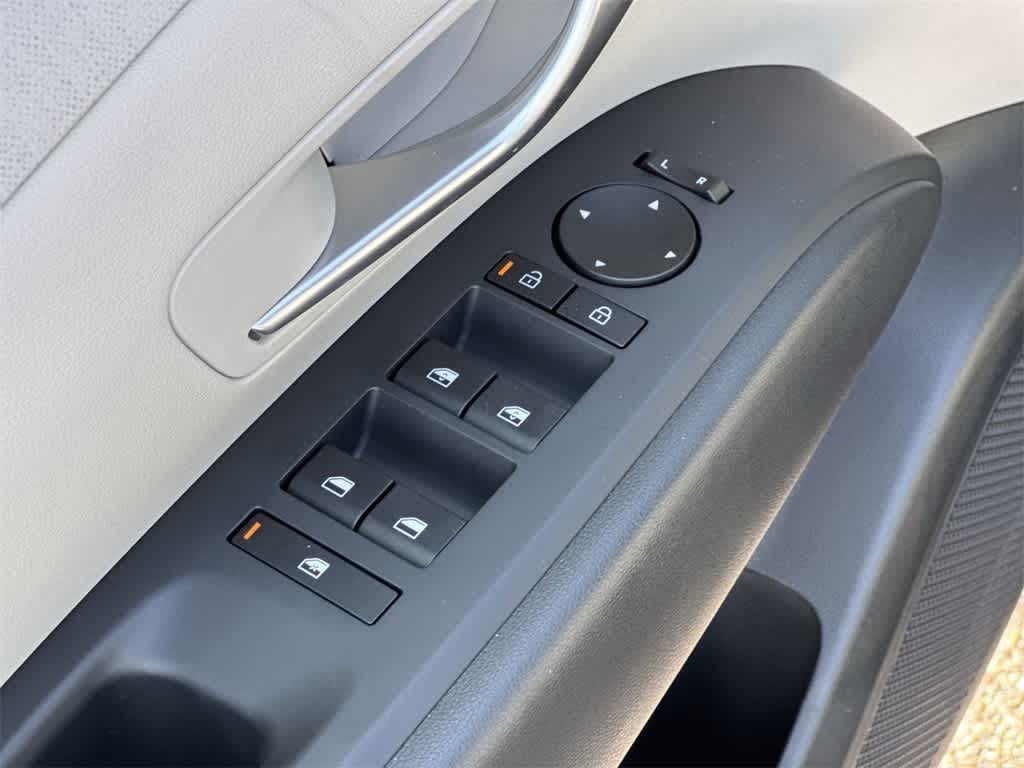 Thumbnail: 2025 Hyundai Tucson - 18