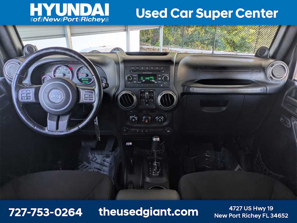 Thumbnail: 2014 Jeep Wrangler - 16