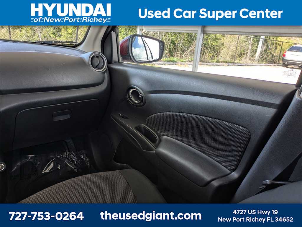 Thumbnail: 2018 Nissan Versa - 17