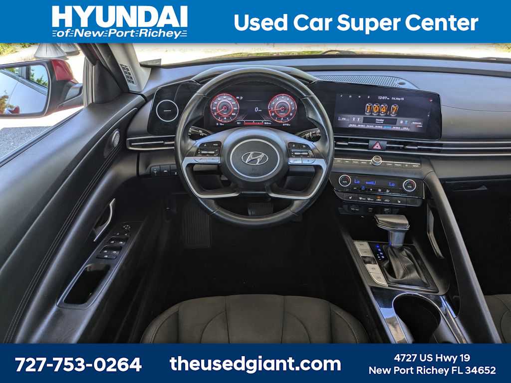 Thumbnail: 2023 Hyundai Elantra - 15