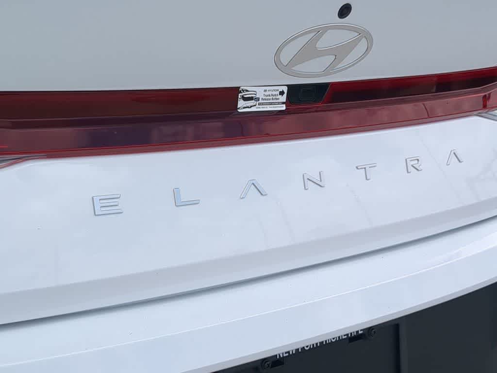Thumbnail: 2026 Hyundai Elantra - 13