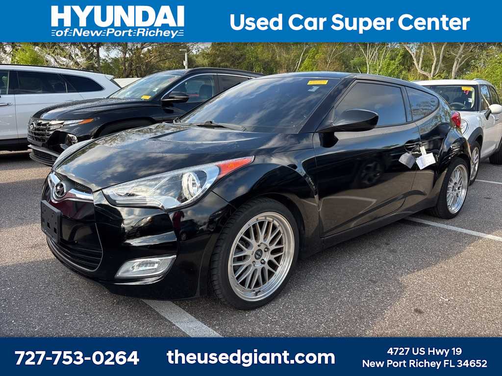 2014 Hyundai Veloster Base -
                  New Port Richey, FL