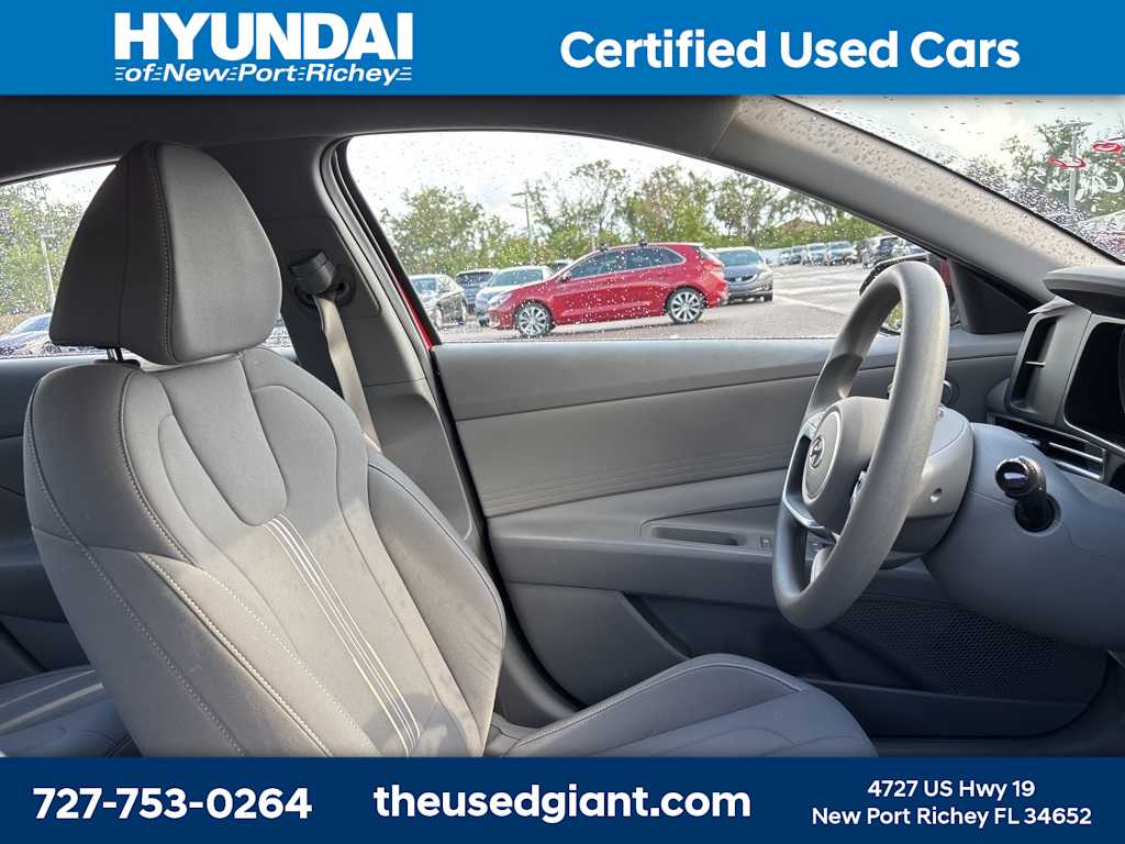 2023 Hyundai Elantra Blue 8