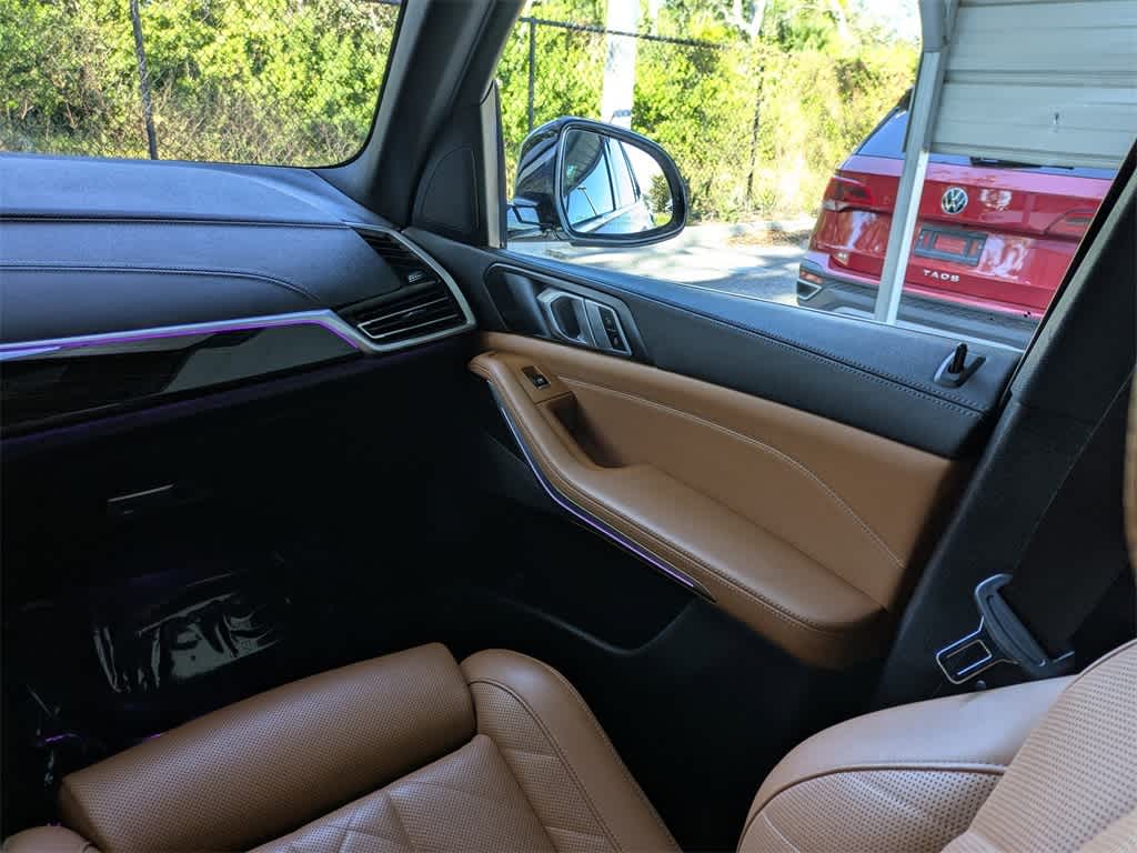 Thumbnail: 2023 BMW X5 - 24