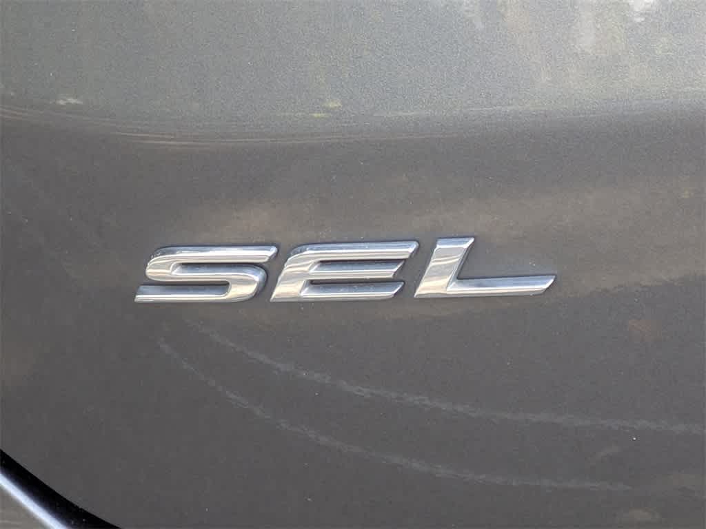 Thumbnail: 2023 Ford Edge - 15