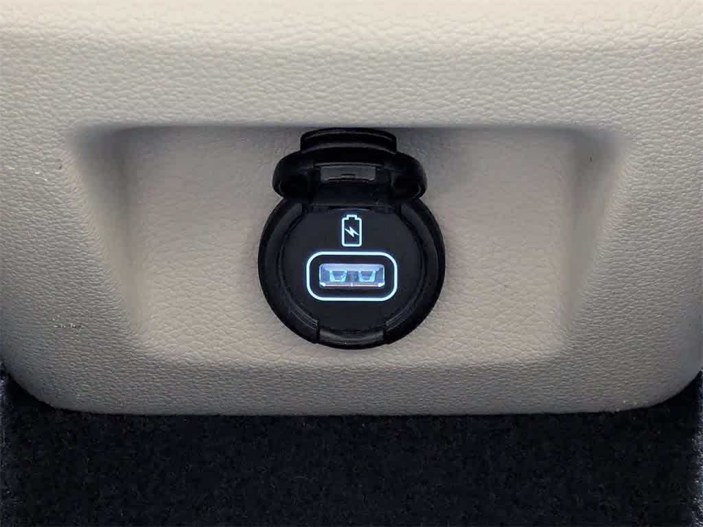 Thumbnail: 2020 Genesis G70 - 16