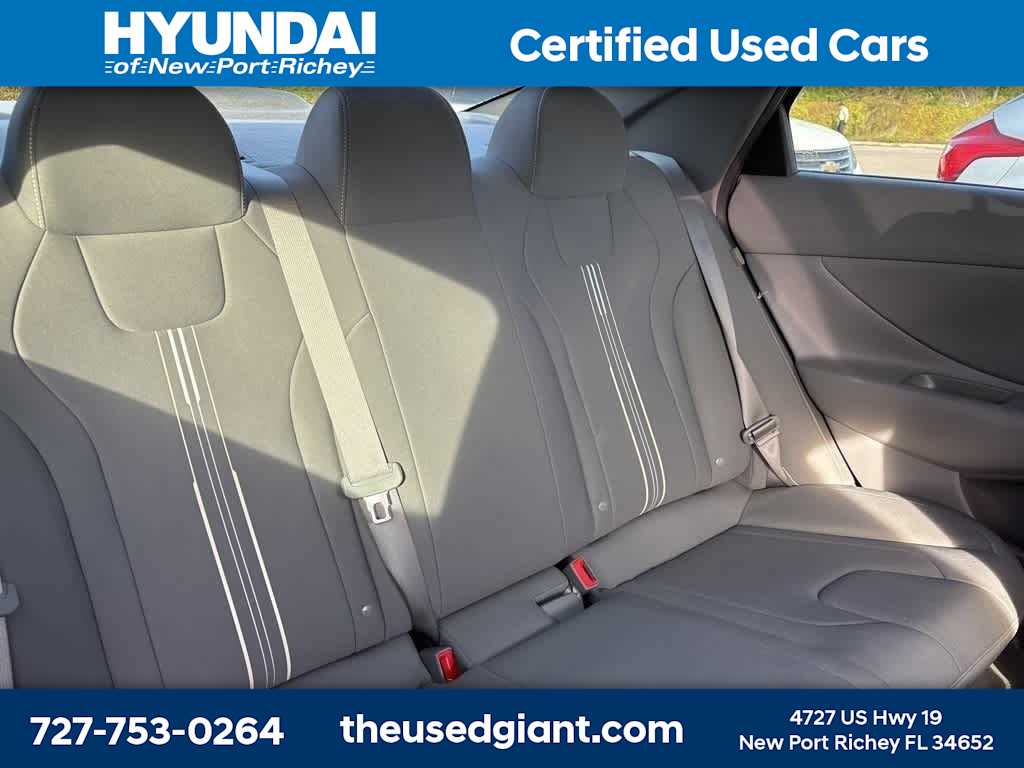 Thumbnail: 2024 Hyundai Elantra - 8