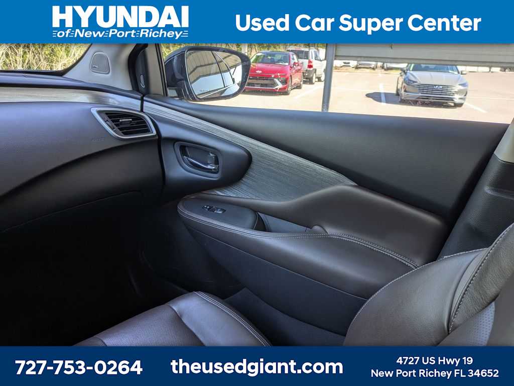 Thumbnail: 2016 Nissan Murano - 20