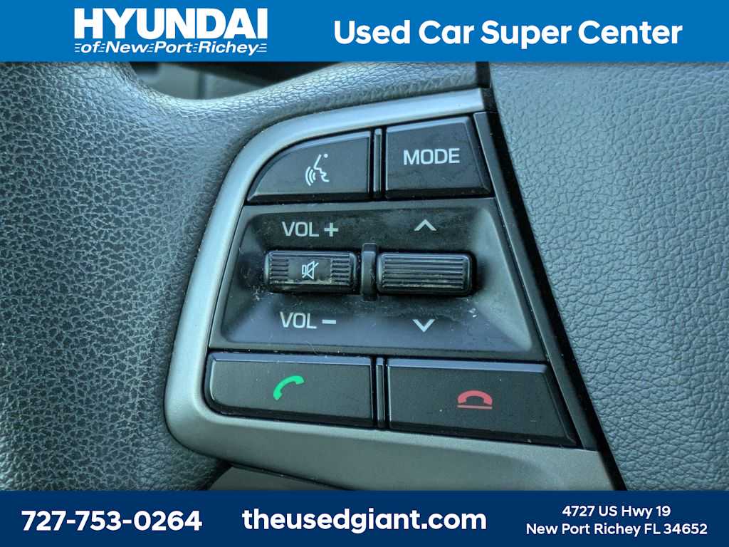 Thumbnail: 2017 Hyundai Elantra - 24