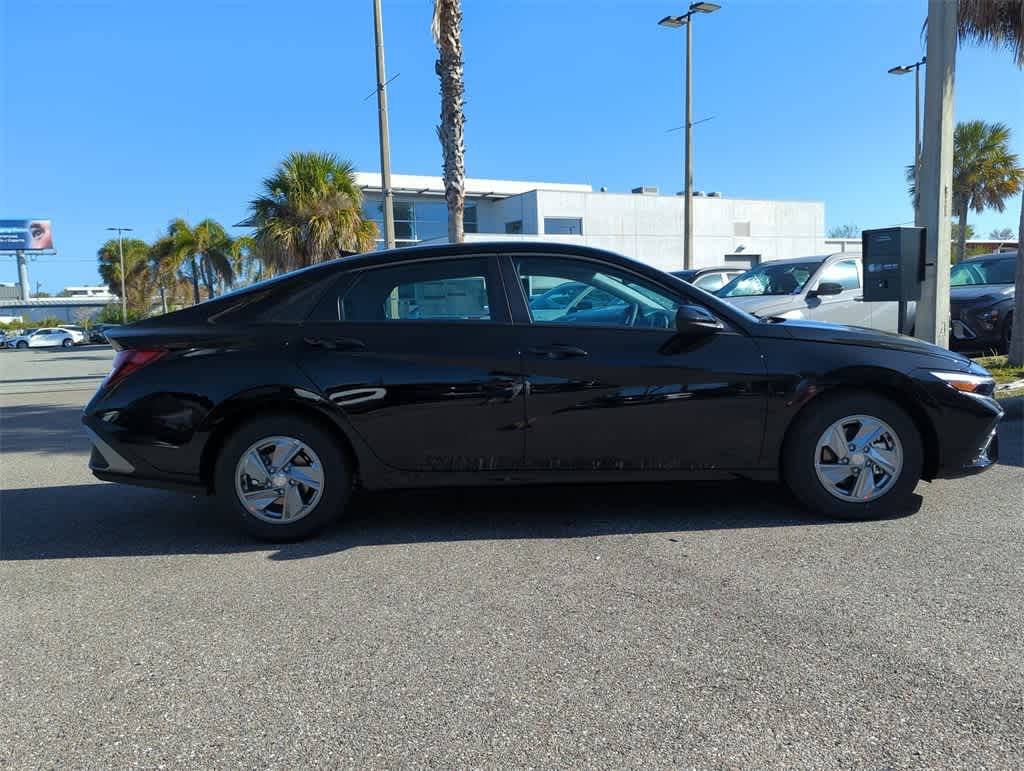 Thumbnail: 2026 Hyundai Elantra - 7