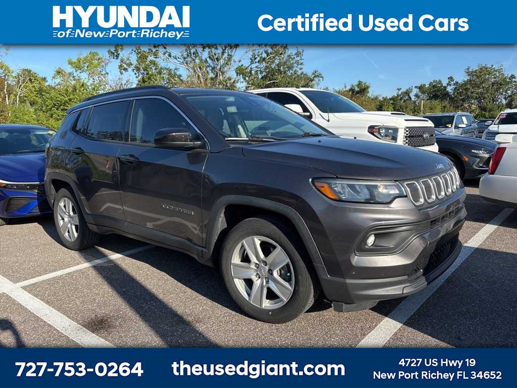 Thumbnail: 2022 Jeep Compass - 4
