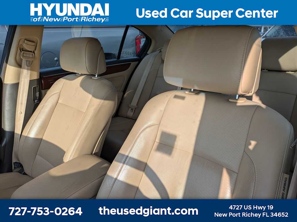 Thumbnail: 2013 Hyundai Genesis - 3