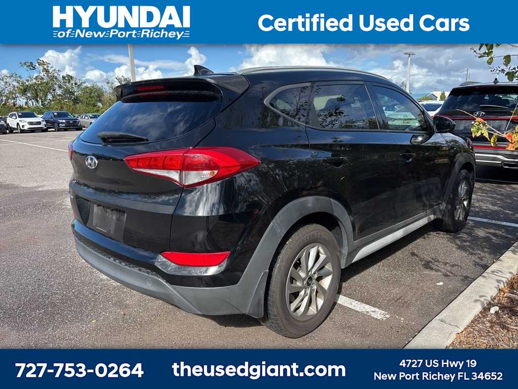 Thumbnail: 2018 Hyundai Tucson - 3