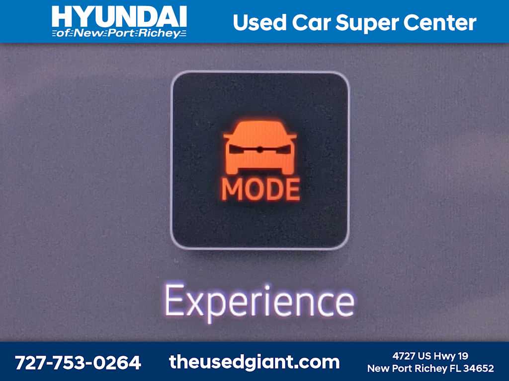 Thumbnail: 2025 Volkswagen Tiguan - 30