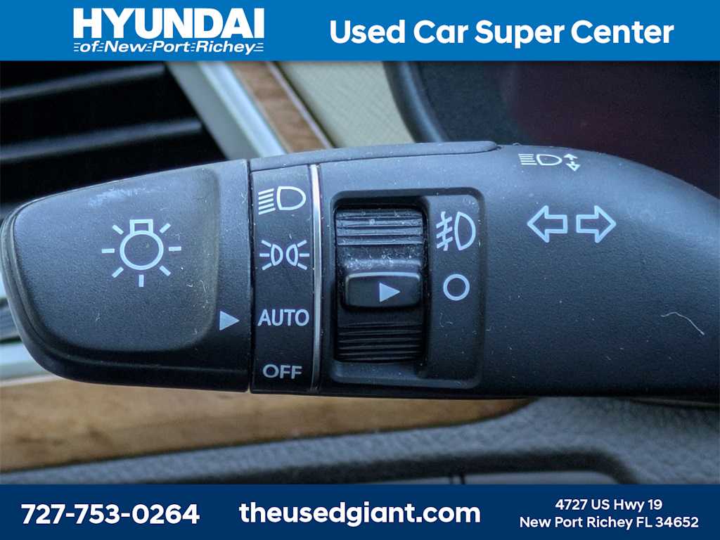 Thumbnail: 2014 Hyundai Santa Fe - 29