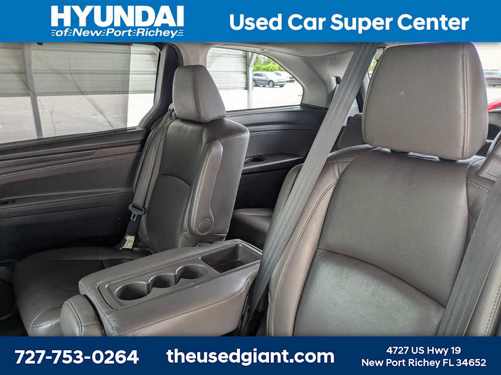 Thumbnail: 2019 Honda Odyssey - 17