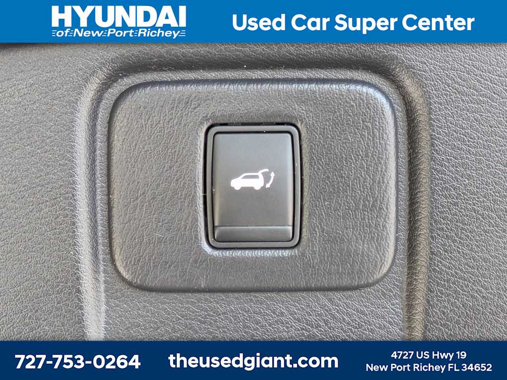 Thumbnail: 2016 Nissan Murano - 13