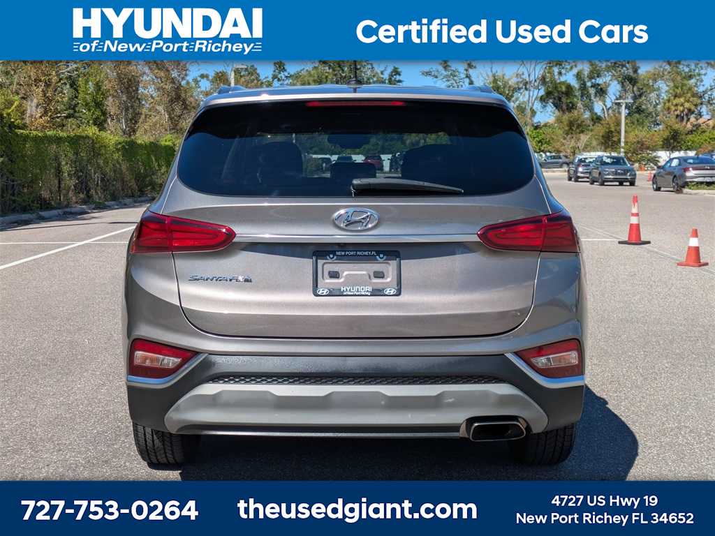 Thumbnail: 2019 Hyundai Santa Fe - 4