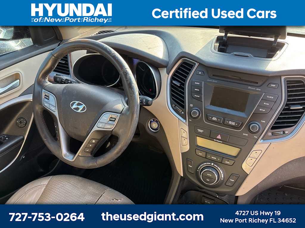 Thumbnail: 2014 Hyundai Santa Fe - 4