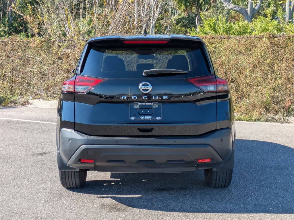 Thumbnail: 2021 Nissan Rogue - 4