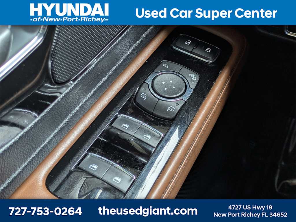 Thumbnail: 2021 Lincoln Aviator - 37