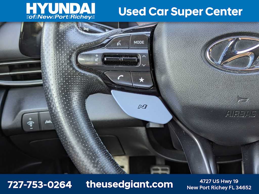 Thumbnail: 2022 Hyundai Elantra - 29