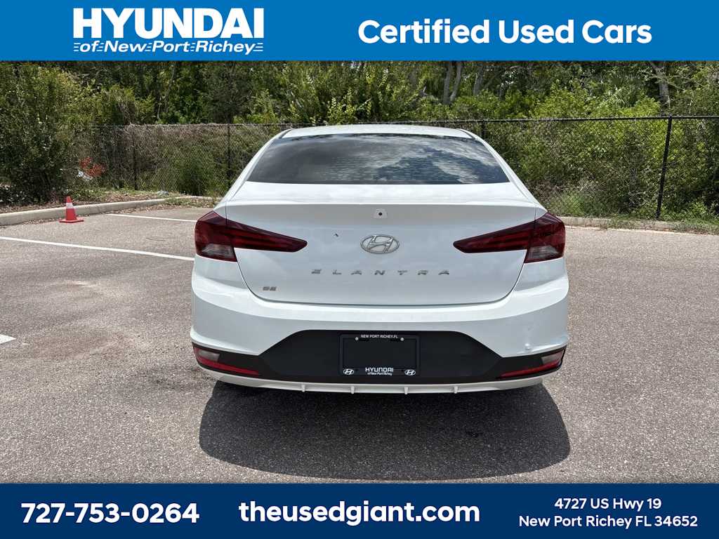 Thumbnail: 2019 Hyundai Elantra - 4