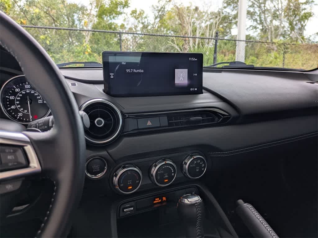 Thumbnail: 2024 Mazda MX-5 Miata - 17