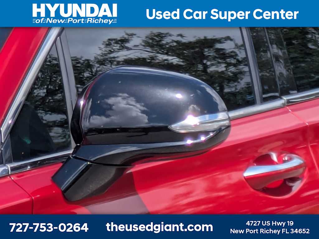 Thumbnail: 2022 Hyundai Santa Fe - 11