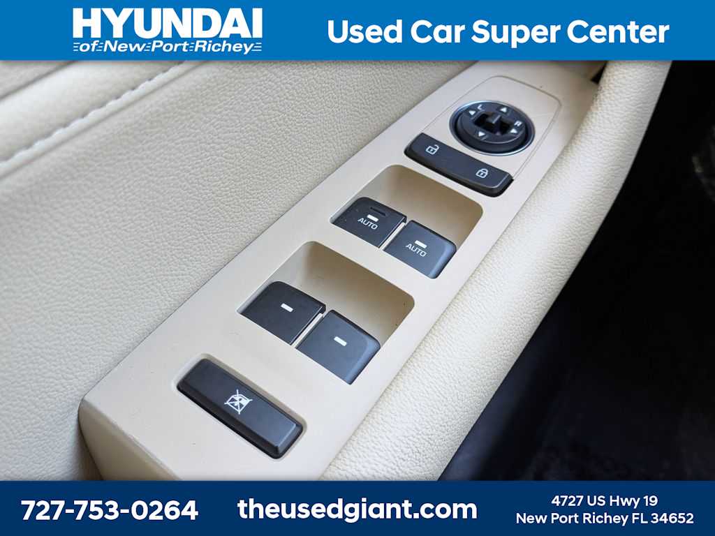 Thumbnail: 2017 Hyundai Sonata - 32