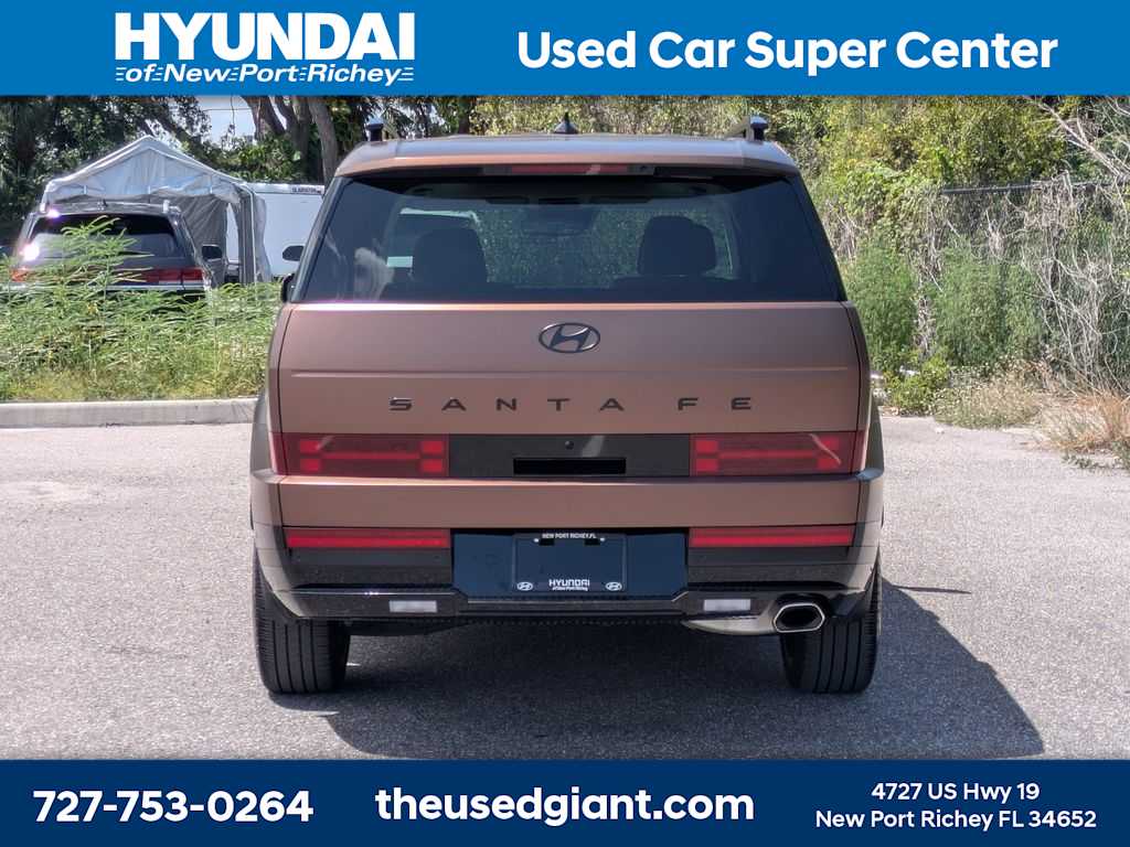 Thumbnail: 2025 Hyundai Santa Fe - 4
