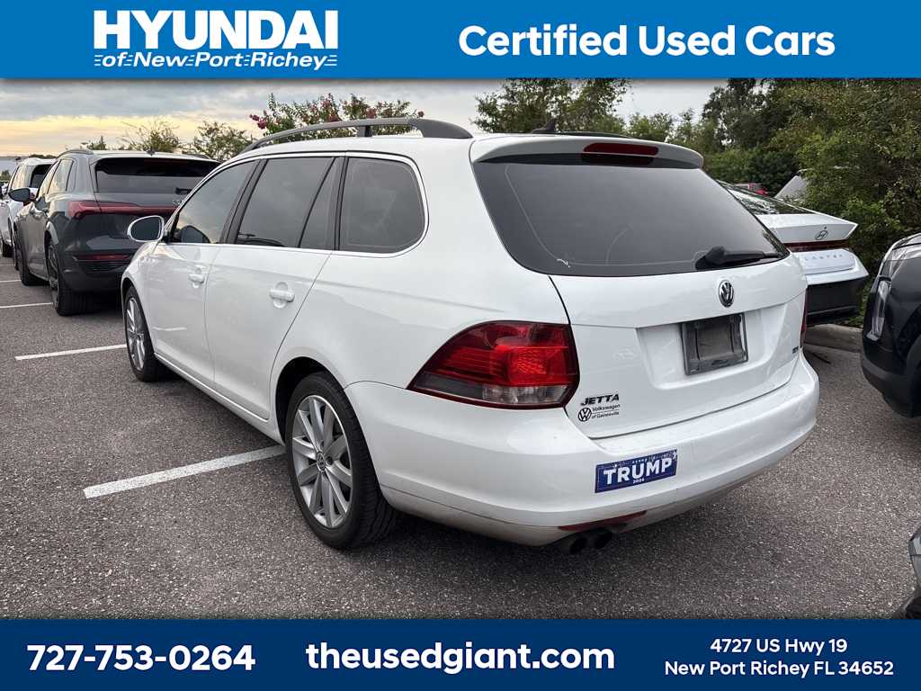 Thumbnail: 2013 Volkswagen Jetta - 2