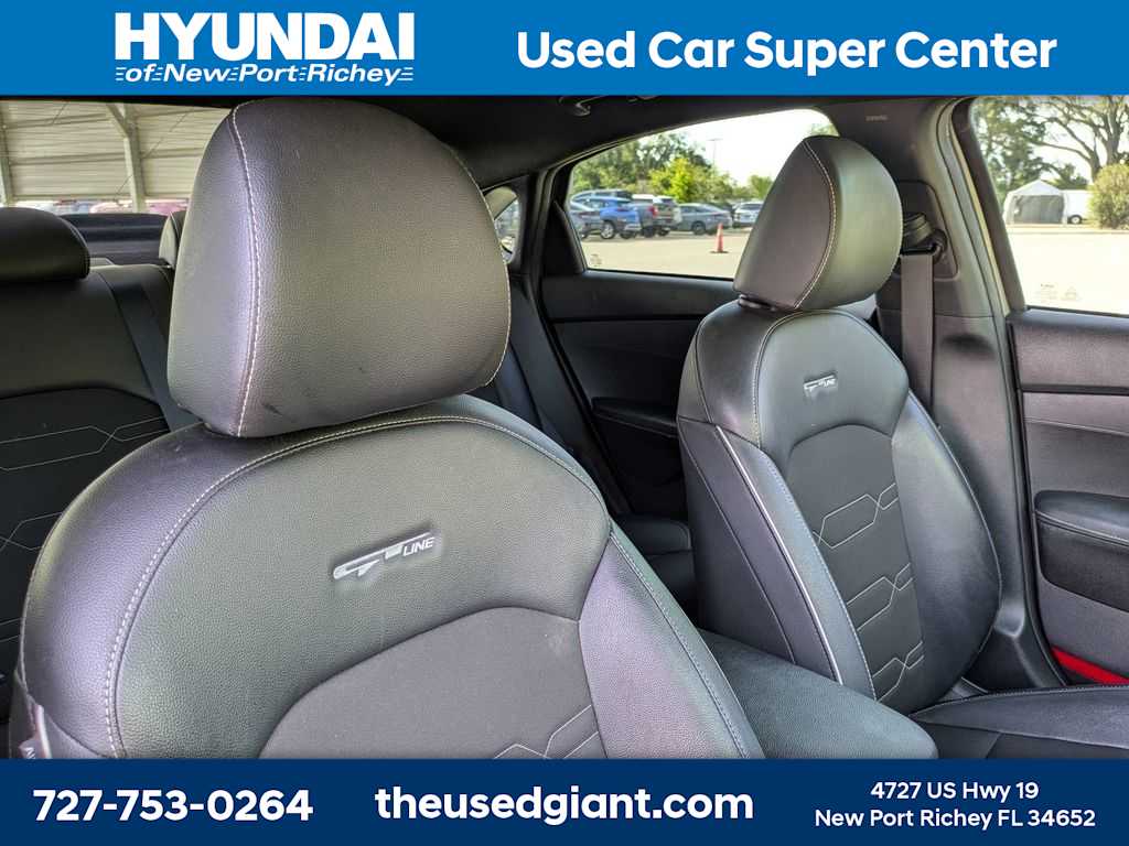 Thumbnail: 2022 Kia Forte - 6