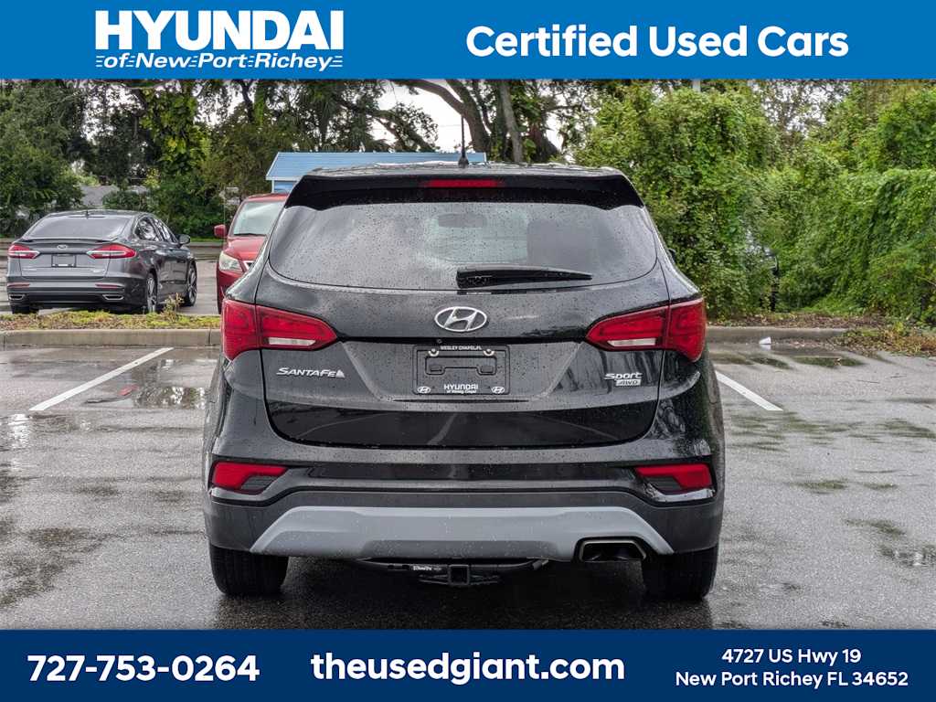 Thumbnail: 2018 Hyundai Santa Fe - 4