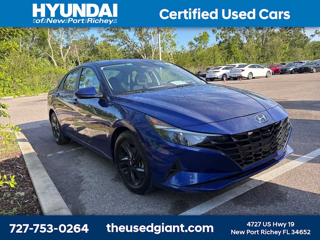 2022 Hyundai Elantra SEL 4