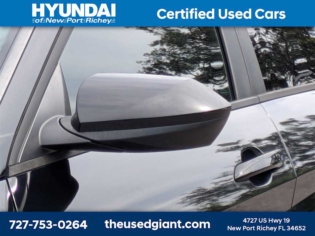 Thumbnail: 2021 Hyundai Elantra - 11