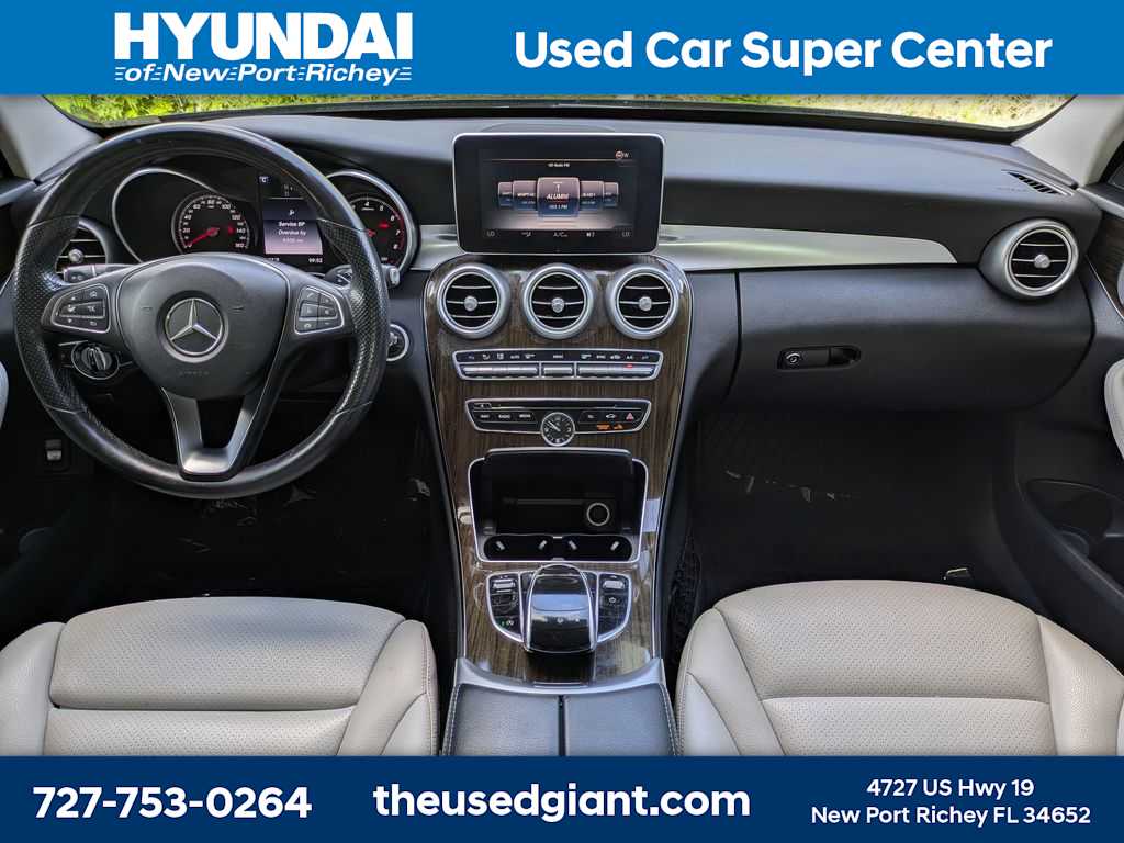 Thumbnail: 2016 Mercedes-Benz C-Class - 16