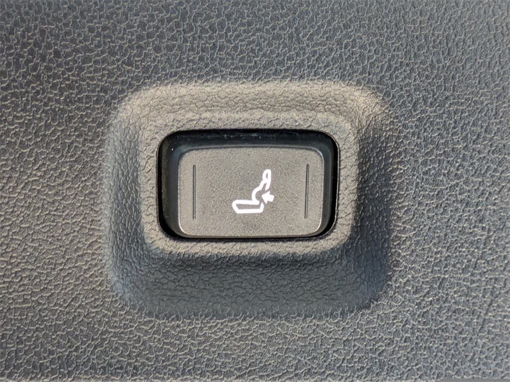 Thumbnail: 2024 Toyota Tacoma - 21