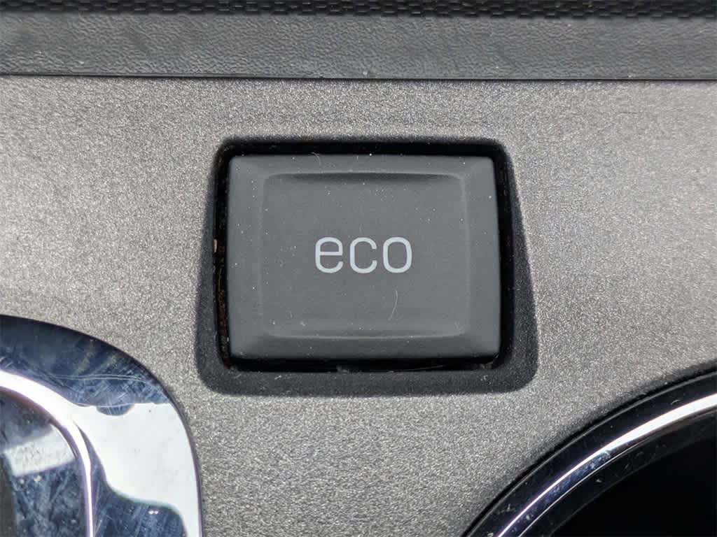 Thumbnail: 2017 GMC Terrain - 24